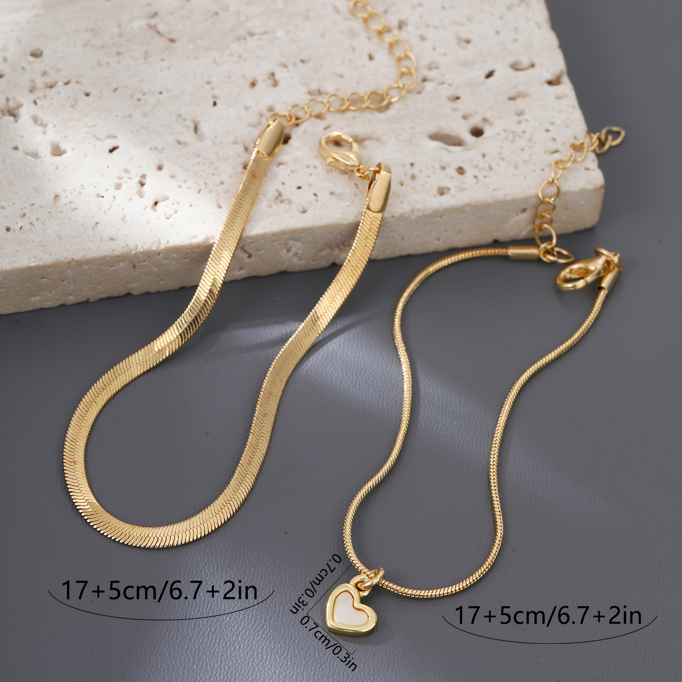 Minimalist Heart Pendant Curb Chain Bracelet for Women